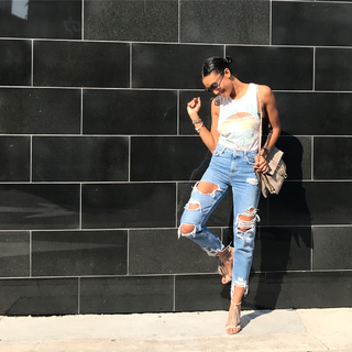 Annie Ilonzeh feet photo 11