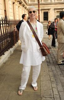 Annie Lennox feet photo 16
