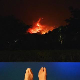 Annie Lennox feet photo 7
