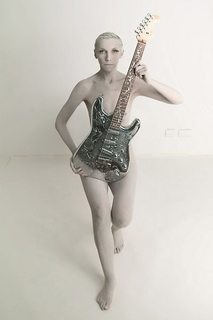 Annie Lennox feet photo 3