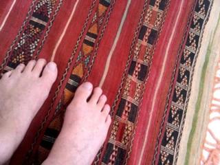 Annie Lennox feet photo 1