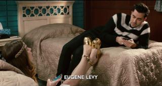 Annie Murphy feet photo thumbnail