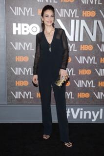 Annie Parisse feet photo 3