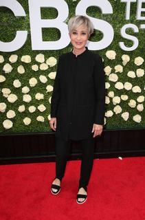 Annie Potts feet photo thumbnail