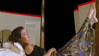 Annie Potts feet photo thumbnail