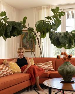 Annie Potts feet photo thumbnail