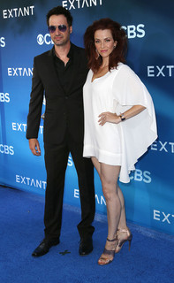 Annie Wersching feet photo thumbnail