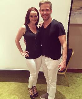 Annie Wersching feet photo thumbnail