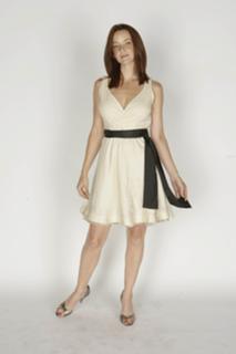 Annie Wersching feet photo thumbnail