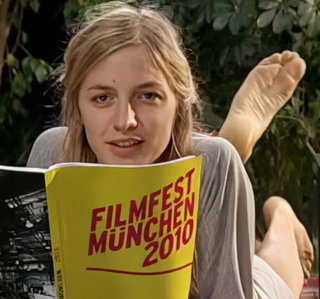 Annika Blendl feet photo 7