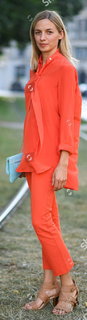 Annika Blendl feet photo 3