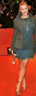 Annika Kipp feet photo thumbnail