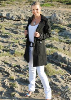 Annika Kipp feet photo thumbnail