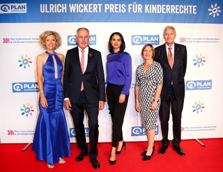 Annika Zimmermann feet photo 6
