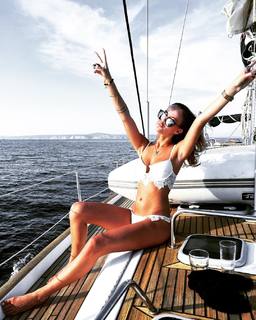 Anniken Englund Jørgesen feet photo 18