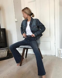 Anniken Englund Jørgesen feet photo 2