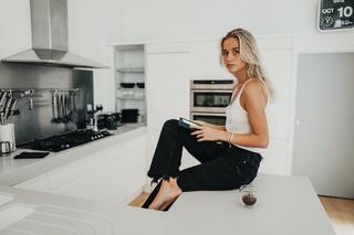 Anniken Englund Jørgesen feet photo 18
