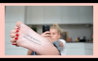 Anniken Englund Jørgesen feet photo 8