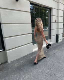 Anniken Englund Jørgesen feet photo 2