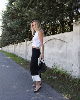 Anniken Englund Jørgesen feet photo 12