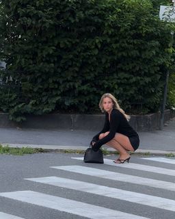Anniken Englund Jørgesen feet photo 9