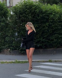 Anniken Englund Jørgesen feet photo 5