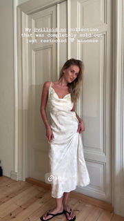 Anniken Englund Jørgesen feet photo 9