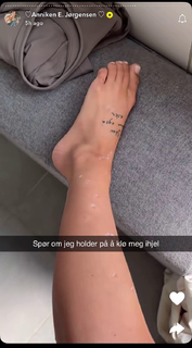 Anniken Englund Jørgesen feet photo 3