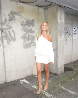 Anniken Englund Jørgesen feet photo 15