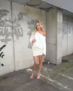 Anniken Englund Jørgesen feet photo 12