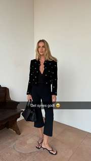 Anniken Englund Jørgesen feet photo 1