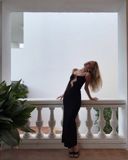 Anniken Englund Jørgesen feet photo 18
