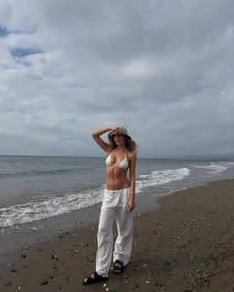 Anniken Englund Jørgesen feet photo 16