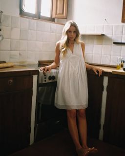 Anniken Englund Jørgesen feet photo 14