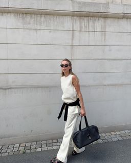 Anniken Englund Jørgesen feet photo 18