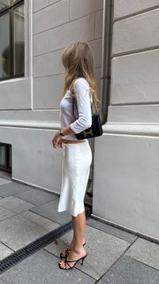 Anniken Englund Jørgesen feet photo 17