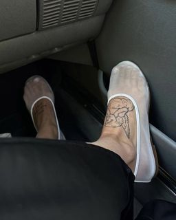 Anniken Englund Jørgesen feet photo 13