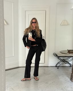 Anniken Englund Jørgesen feet photo 4