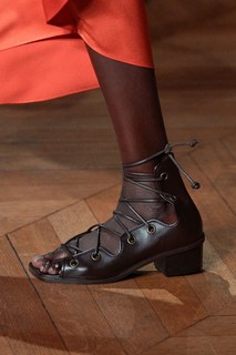 Anok Yai feet photo 1