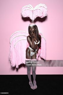 Anok Yai feet photo 19
