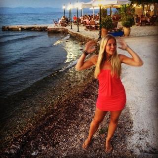 Anouk Hoogendijk feet photo 12