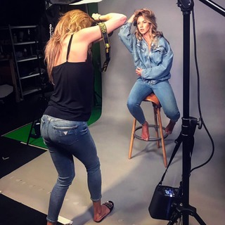 Anouk Hoogendijk feet photo 1