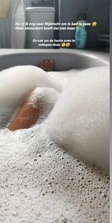 Anouk Hoogendijk feet photo 4