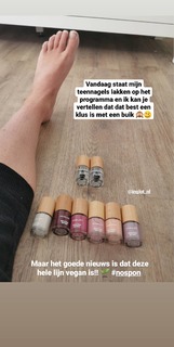 Anouk Hoogendijk feet photo 9