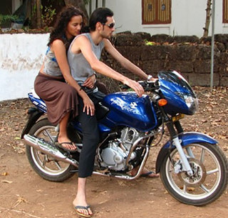 Anoushka Shankar feet photo 14