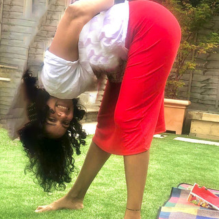 Anoushka Shankar feet photo 19