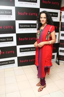 Anoushka Shankar feet photo 17