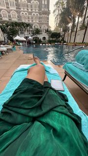 Anoushka Shankar feet photo 9