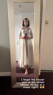 Anoushka Shankar feet photo 10