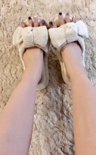 Anri Sugihara feet photo thumbnail